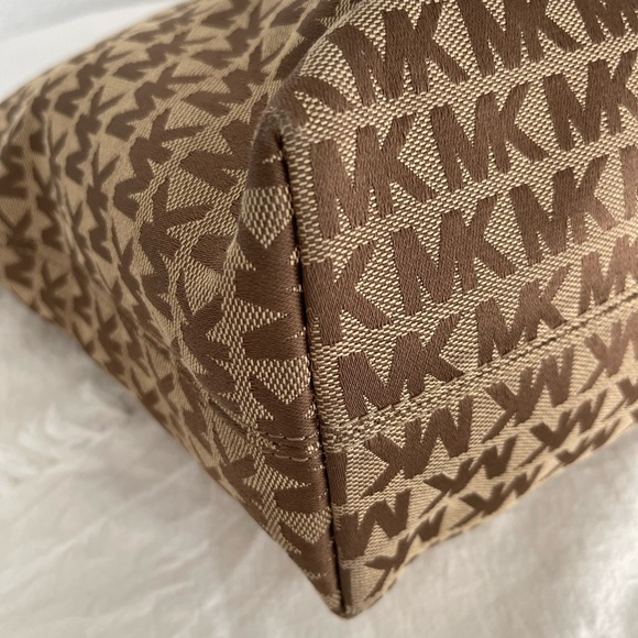 Michael Kors Monogram Tote Handbag - Picture 7 of 7